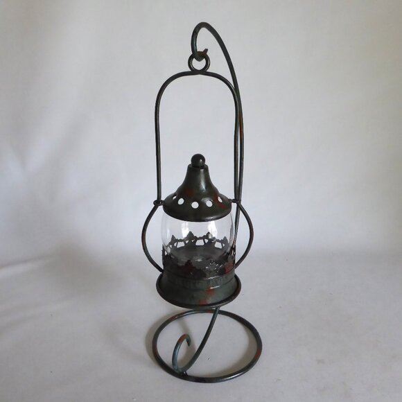 NEW 13.75” HANGING METAL & GLASS LANTERN TEA LIGHT CANDLE HOLDER STAND ODDITY - Picture 8 of 13